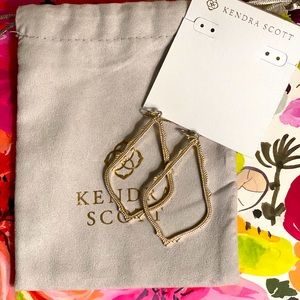 Kendra Scott Gold Sophee Drop Earrings